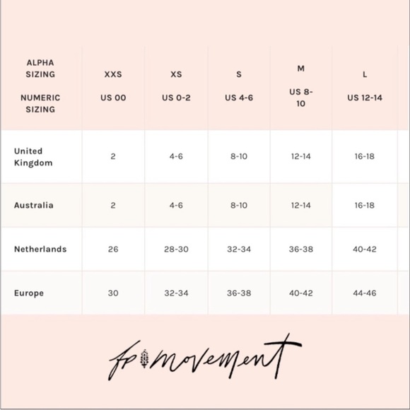 Free people Santa Clara thermal top Small  pre loved EUC - Picture 8 of 9